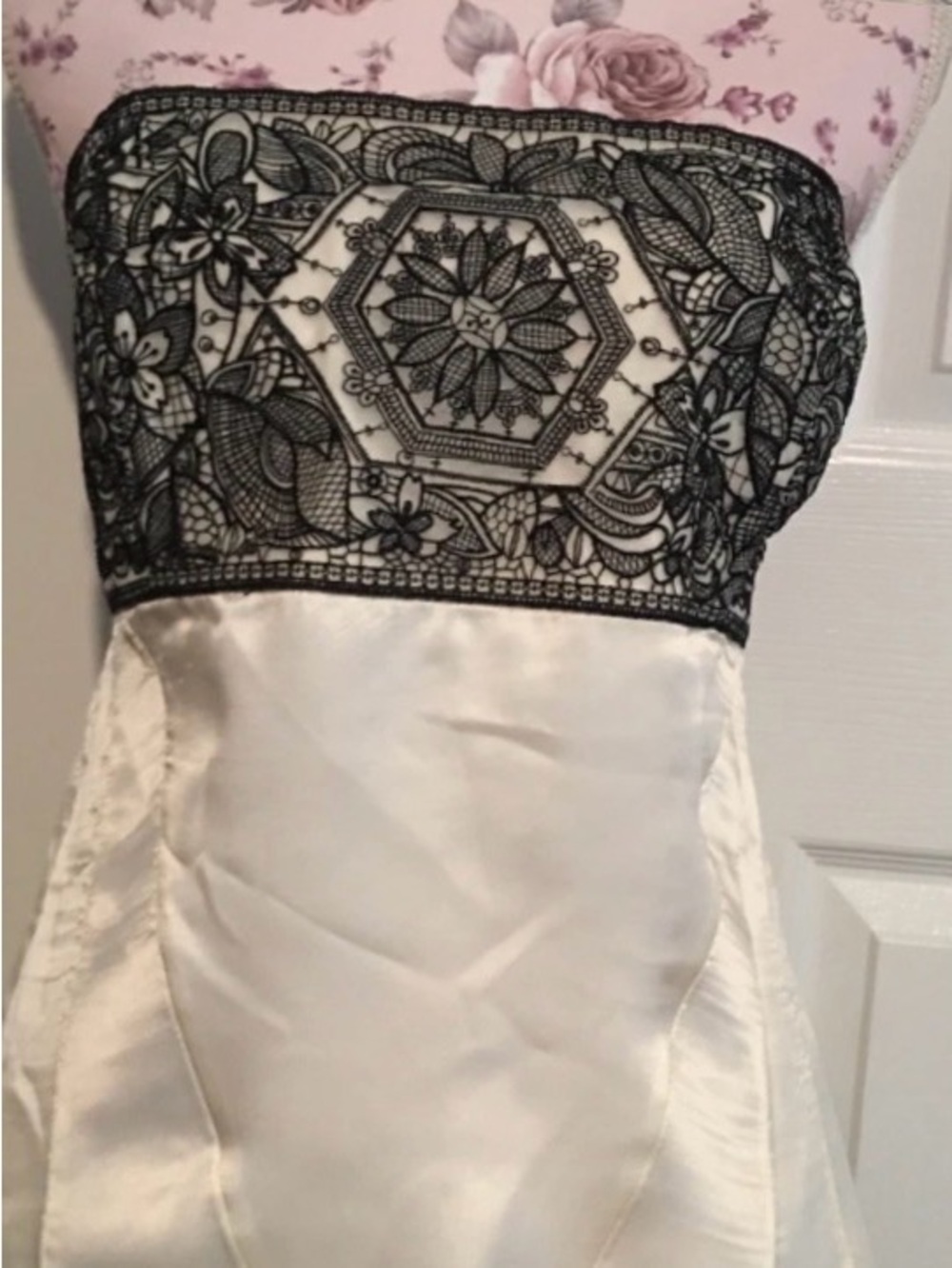 White House Black Market Cream Strapless Top with Black Lace Bodice